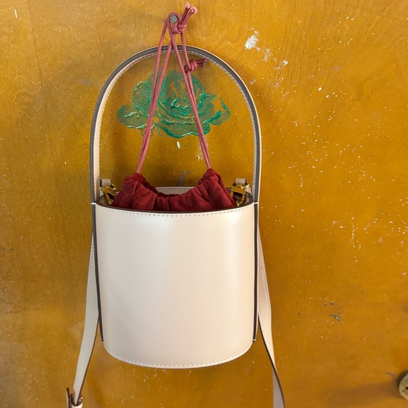 Staud Bucket bag.  Bissett  pale dusty pink leather - Picture 3 of 10